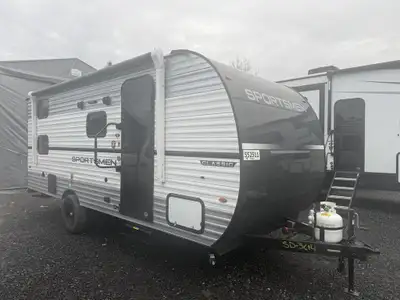 2026 KZ-RV Sportsmen Classic 171BH Sportsmen Classic 171BH — 2026 Léger. Prêt pour la famille. Appro...
