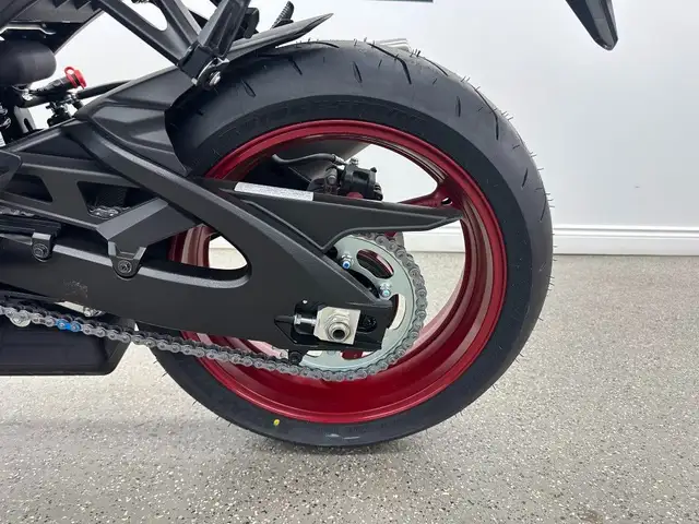 2025 Suzuki GSX-R600M5 GSXR - V6477 - -No Payments for 1 Year** in Sport Bikes in Markham / York Region - Image 16