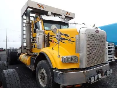 2003 Peterbilt 357 Peterbilt 357 2003 Nouvel arrivage chez Camions Lussicam : un Peterbilt 357 2003—...