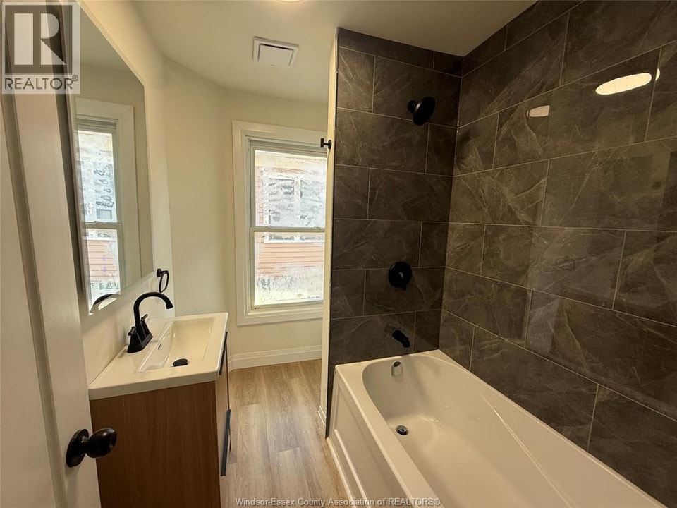 643 PIERRE Unit# 2 Windsor, Ontario 2