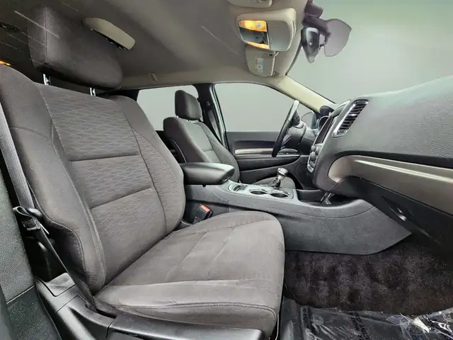 2018 Dodge Durango SXT AWD5610976337474560017