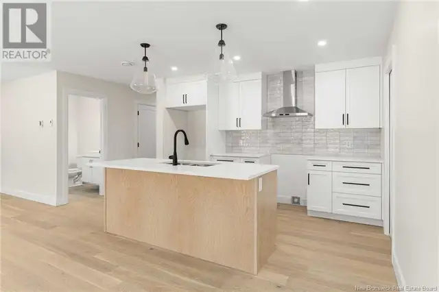33 Rachel Street Moncton, New Brunswick62864389759873121