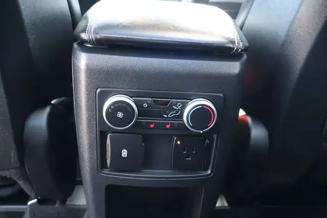 2020 Ford Explorer Limited5805770139087769625