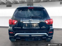 Four Wheel Drive,Dual Moonroof,Panoramic Roof,Generic Sun/Moonroof,Power Steering,4-Wheel Disc Brake... (image 4)