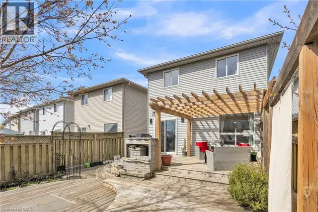 425 ERINBROOK Drive Kitchener, Ontario in Houses for Sale in Kitchener / Waterloo - Image 31