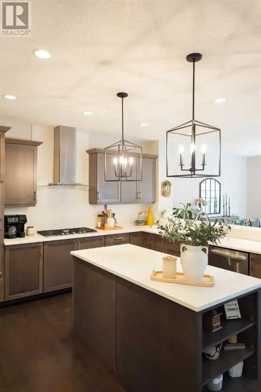 25 Riviera Place Cochrane, Alberta62863798255363122