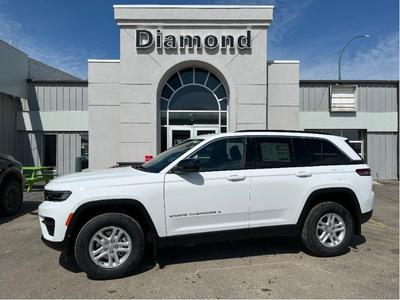 Legendary Capability, Modern RefinementStep into adventure with confidence in the 2024 Jeep Grand Ch...