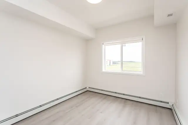 Bluewater Apartments - 2 Bed 2 Bath62863313938307122