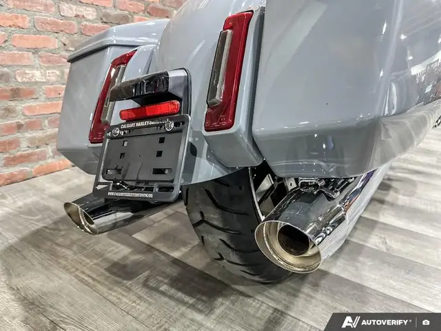 2026 Harley-Davidson ROAD GLIDE in Sport Touring in Calgary - Image 11