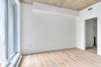 Apartment for rent logement locatif-3 chambres/bedrooms-5.5-5 1/2-3cc-VSL Montreal TMR-Vanier-metro... (image 4)