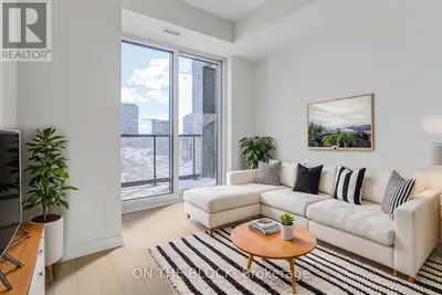 Discover modern living in this bright 2 bedroom, 2 bath suite at Minto North Oak. Offering 720 sq.ft...