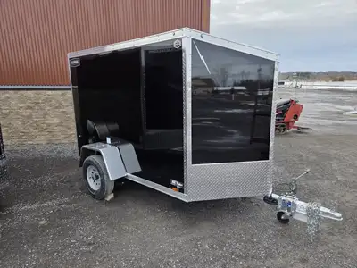 2026 LIGHTNING 5'X8' SA ALL ALUMINUM FRAME VERY LIGHTWEIGHT Specs .080 Polycor Screwless Exterior 1...