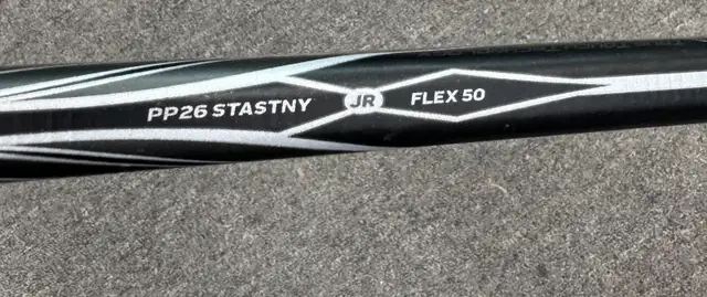 SherWood Rival Shadow Junior Hockey Stick - Left Hand in Hockey in Oakville / Halton Region - Image 4