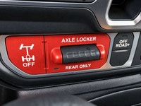 COME SEE WHY ''NOBODY BEATS A DEAL FROM PEEL!'' Your Source for ALL make and models used cars and tr... (image 9)