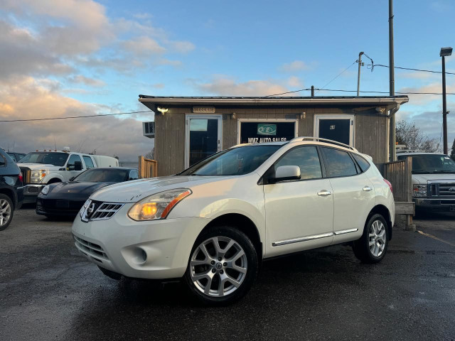 2011 Nissan Rogue FWD 4dr SV in Cars & Trucks in Mississauga / Peel Region