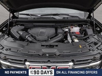 This GMC Acadia has a dependable Gas 2.5L/ engine powering this Automatic transmission. *Get Your Mo... (image 5)