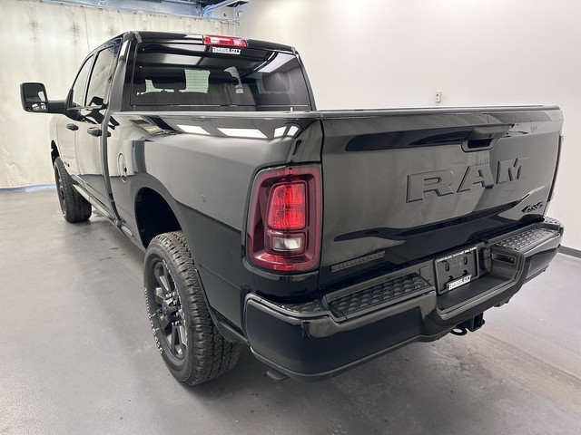 2025 RAM 2500 Big Horn - Power Mirrors - ParkSense in Cars & Trucks in Lethbridge - Image 4