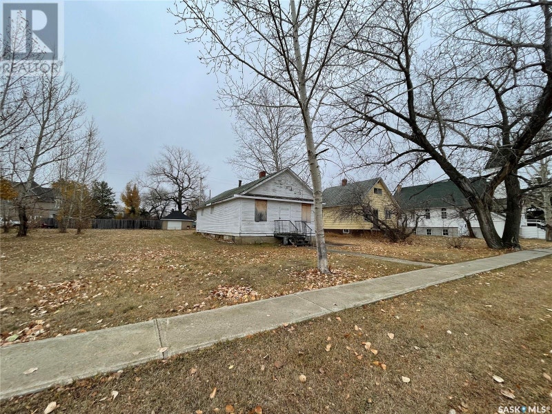 Fellowship Hall Main Street Briercrest, Saskatchewan Houses for