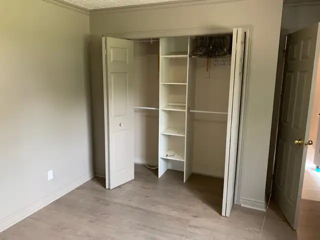 2 Bedroom Lower Unit All Inclusive w/ AC, laundry,1 parking spot in Long Term Rentals in Windsor Region - Image 8