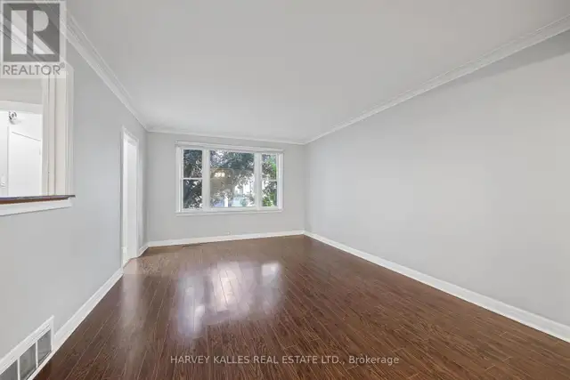 MAIN - 128 BOGERT AVENUE Toronto (Lansing-Westgate), Ontario in Long Term Rentals in City of Toronto - Image 4