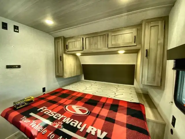 2025 EAST TO WEST Della Terra 250QB in Travel Trailers & Campers in Bedford - Image 36