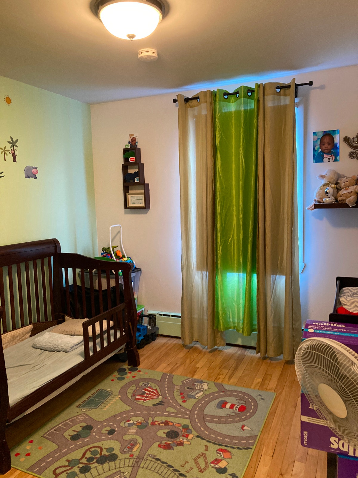 3 Bedroom apt in Lachine for lease 1700 — photo 1