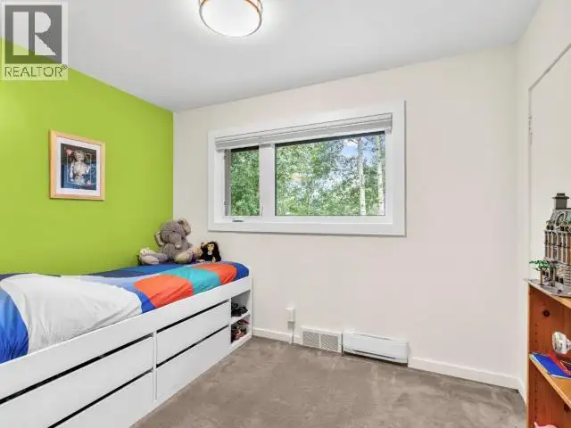 6 CHALET CRESCENT Whitehorse, Yukon in Houses for Sale in Whitehorse - Image 28