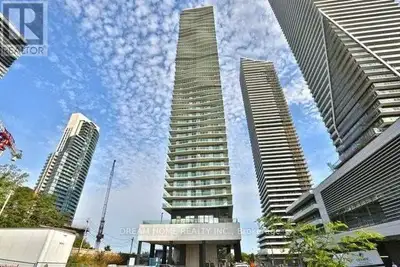 2008 - 33 SHORE BREEZE DRIVE Toronto (Mimico), Ontario
