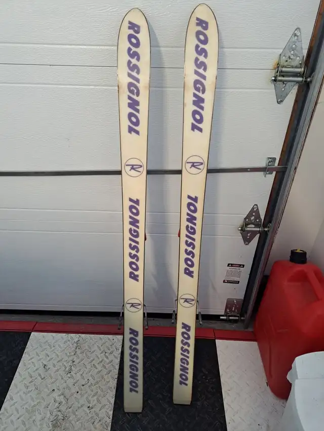 skis rosignol 50po in Ski in City of Montréal - Image 3