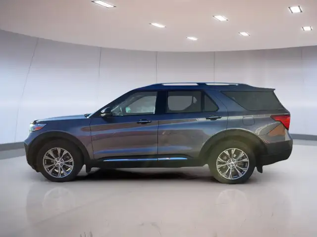 Ford Explorer Limited 2022606387650964367367