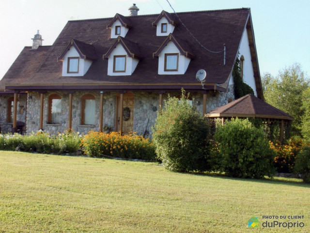 400 000$ - Maison 3 étages à vendre à Clermont dans Maisons à vendre  à Rouyn-Noranda