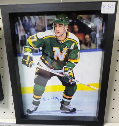 Basil Mcrae Minnesota North Stars Autographed 8x10 Photo, View more