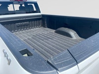 Welcome to Capital GMC! This 2025 GMC Sierra 3500HD in Summit White is equipped with 4WD and Turboch... (image 9)