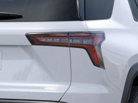 Ce Chevrolet Equinox 2026 version Lt 1.5 litre turbo à traction intégrale est un VUS démonstrateur,... (image 8)