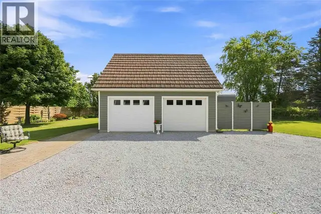 3932 St Clair PARKWAY Port Lambton, Ontario in Houses for Sale in Chatham-Kent - Image 27