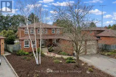 Welcome to 75 Marilyn Street, nestled in the heart of the close-knit & highly sought-after community...