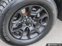 * 9-speed automatic transmission and Jeep's Active Drive II 4x4 system * Selec-Terrain System: Inclu... (image 8)