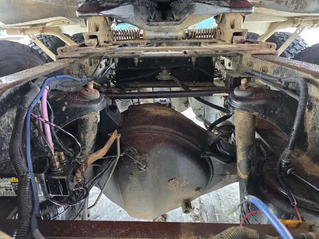 2012 PETERBILT 388 in Heavy Trucks in Saskatoon - Image 40