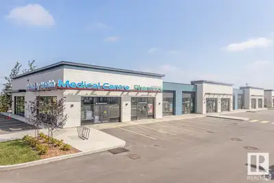 Welcome to Parsons Square—South Edmonton’s newest high-exposure commercial development. Multiple uni...