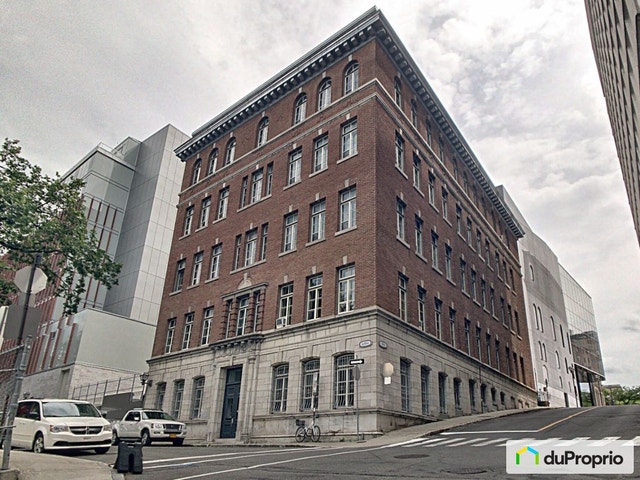 $299,999 - Condominium for sale in Old-Quebec — photo 2