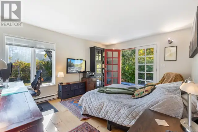 1901 East Rd Denman Island, British Columbia in Houses for Sale in Comox / Courtenay / Cumberland - Image 17