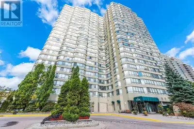 Welcome to a rarely offered, sun-filled corner suite in the prestigious Towne-one of Mississauga's m...
