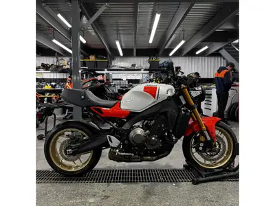 2024 Yamaha XSR900 Yamaha XSR900 2024 Les photos peuvent être à titre indicatif et sans inscription....