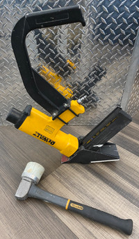 Dewalt DWMIIIFS 15.5GA Pneumatic Flooring Stapler