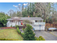 13811 17 AVENUE Surrey, British Columbia