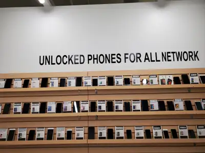 iPhone X XR XS XS Max 11 12 13 14 15 16 + plus pro max 1 Yr WAR, View more