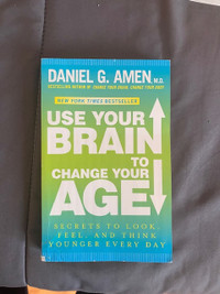 USE YOUR BRAIN TO CHANGE YOUR AGE - BOOK