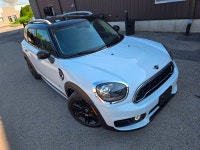Toit ouvrant, Vitres électriques, Portes électriques, Direction assistée, Régulateur de vitesse, Rét... (image 8)