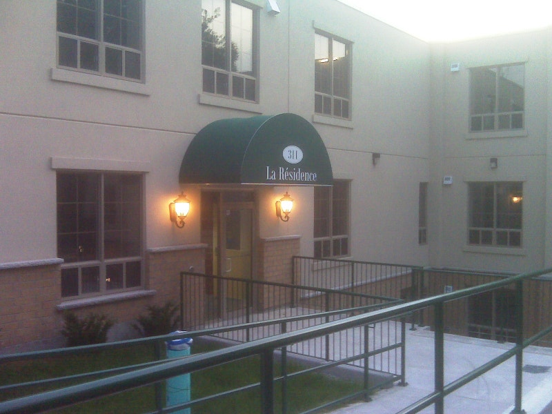 La Residence Woodstock One Bedroom Apartment for Rent Long Term