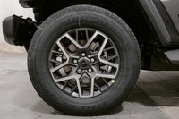 Engine: 3.6L V6 24V VVT Engine Upg I w/ESS (image 6)